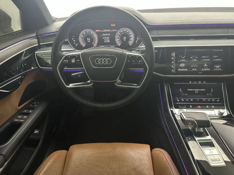 2024 Audi A8 55 TFSI LWB thumbnail 8