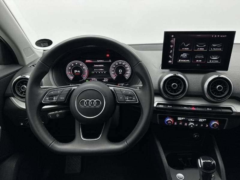 2025 Audi Q2 thumbnail 7