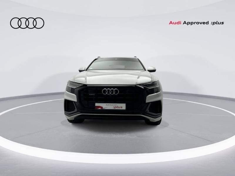 2023 Audi Q8 55 TFSI thumbnail 3