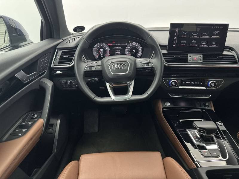 2025 Audi Q5 45 TFSI S LINE thumbnail 8