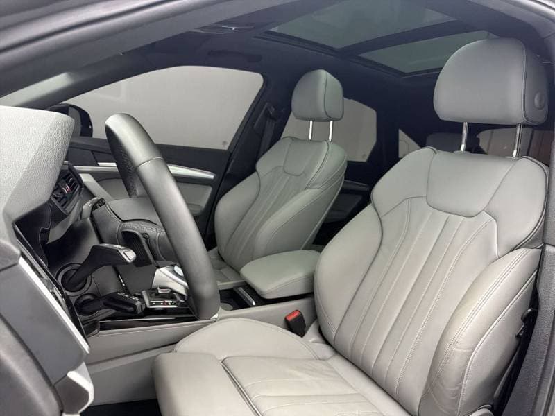 2024 Audi Q5 45 TFSI SPORTBACK S LINE thumbnail 7
