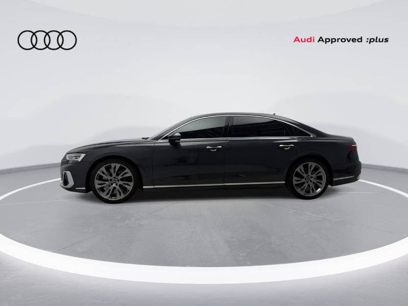 2022 Audi A8 thumbnail 2
