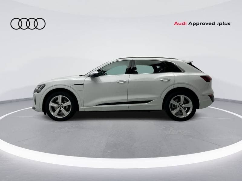 2024 Audi Q8 e tron thumbnail 2