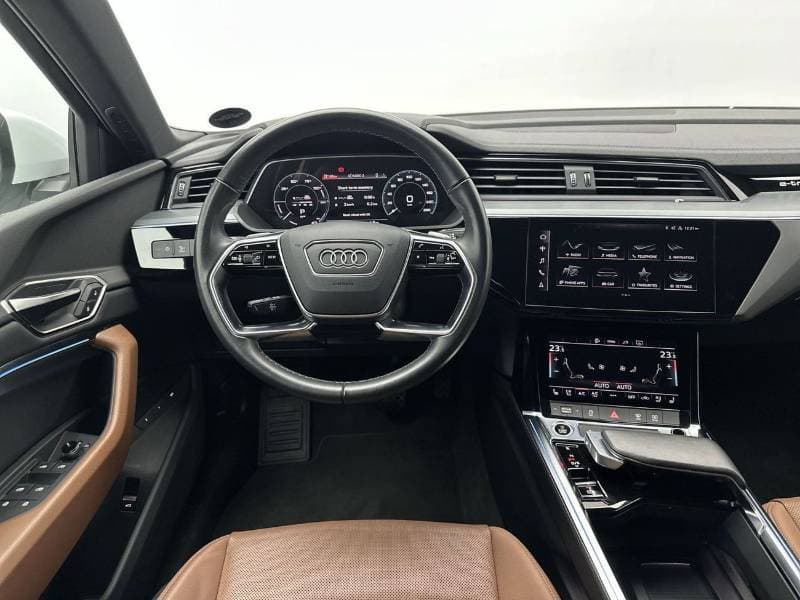 2024 Audi Q8 e tron thumbnail 7