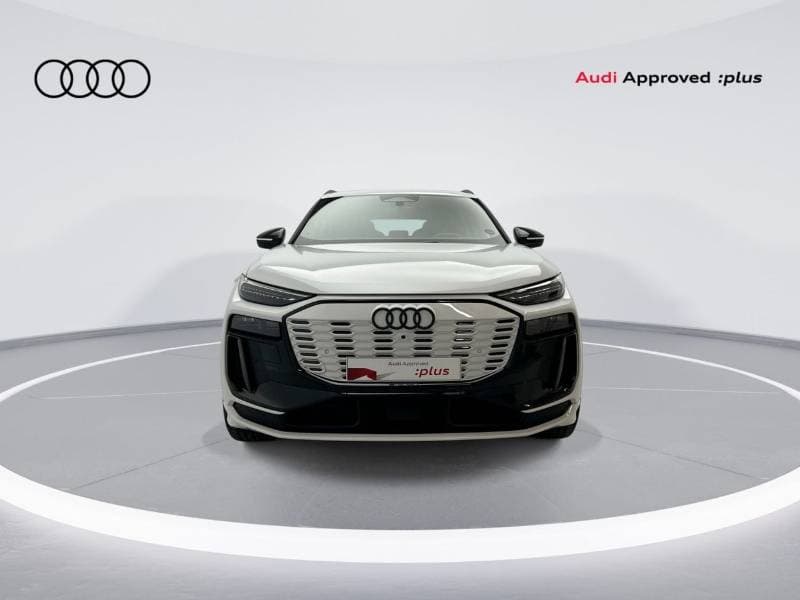 2025 Audi Q6 e tron thumbnail 3