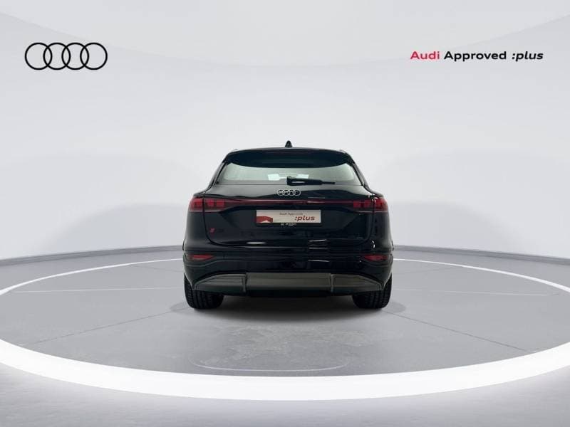 2025 Audi Q6 e tron thumbnail 4