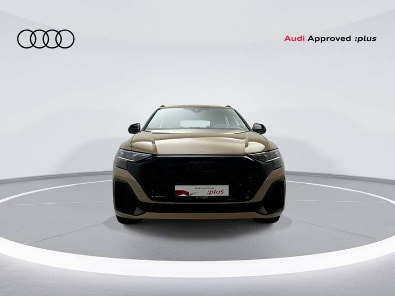 2024 Audi Q8 55 TFSI thumbnail 3