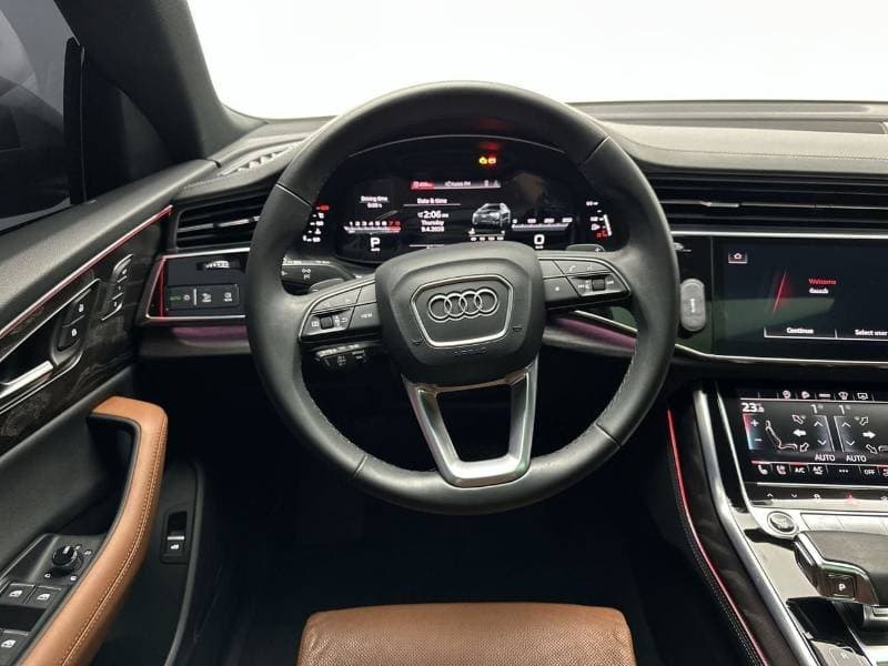 2023 Audi Q8 55 TFSI thumbnail 7