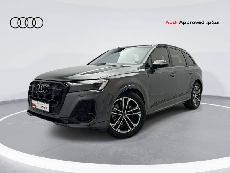 2025 Audi Q7 45 TFSI S LINE