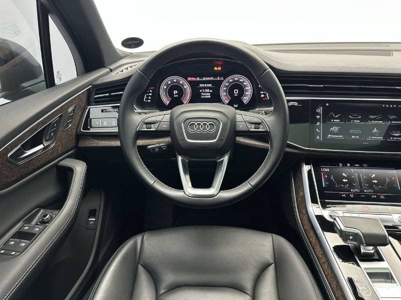 2025 Audi Q7 45 TFSI S LINE thumbnail 7