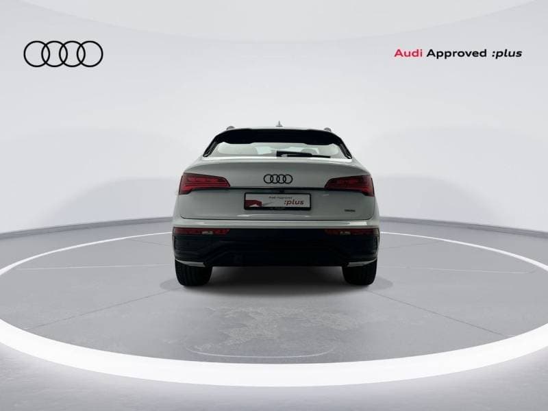 2024 Audi Q5 45 TFSI SPORTBACK S LINE thumbnail 4