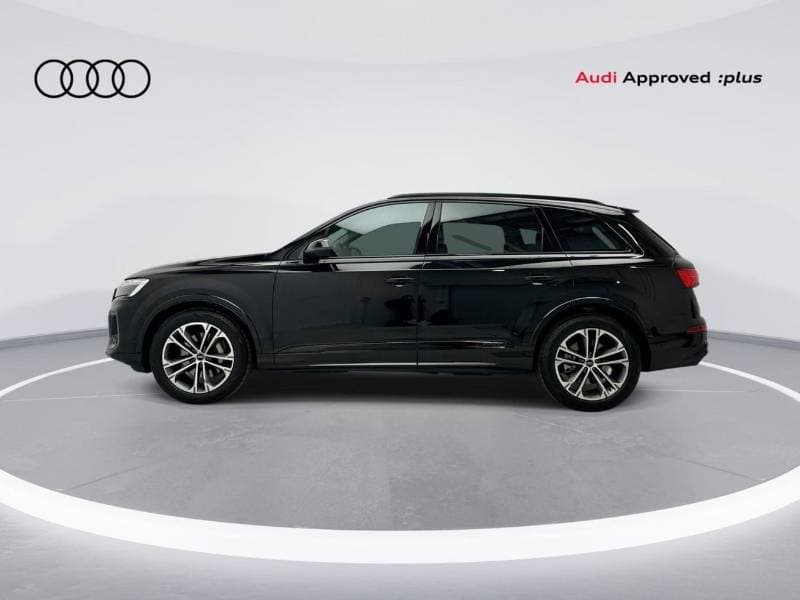 2025 Audi Q7 55 TFSI S LINE thumbnail 2