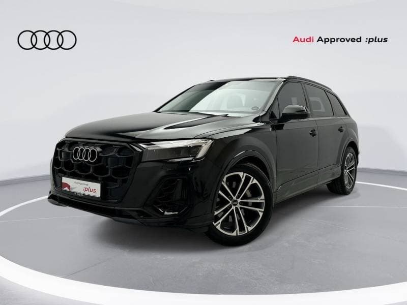 2025 Audi Q7 55 TFSI S LINE