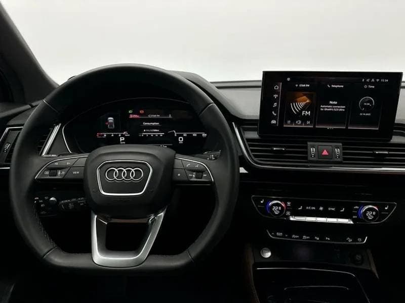 2025 Audi Q5 thumbnail 4