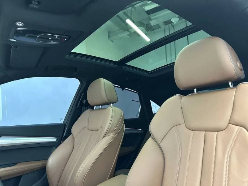 2024 Audi Q5 45 TFSI SPORTBACK S LINE thumbnail 8