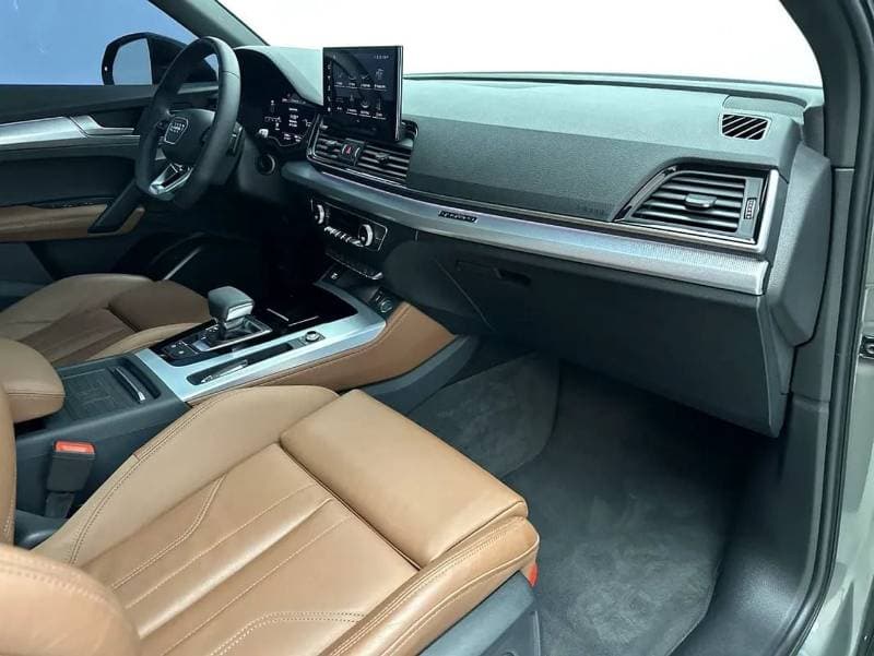 2024 Audi Q5 45 TFSI SPORTBACK S LINE thumbnail 6