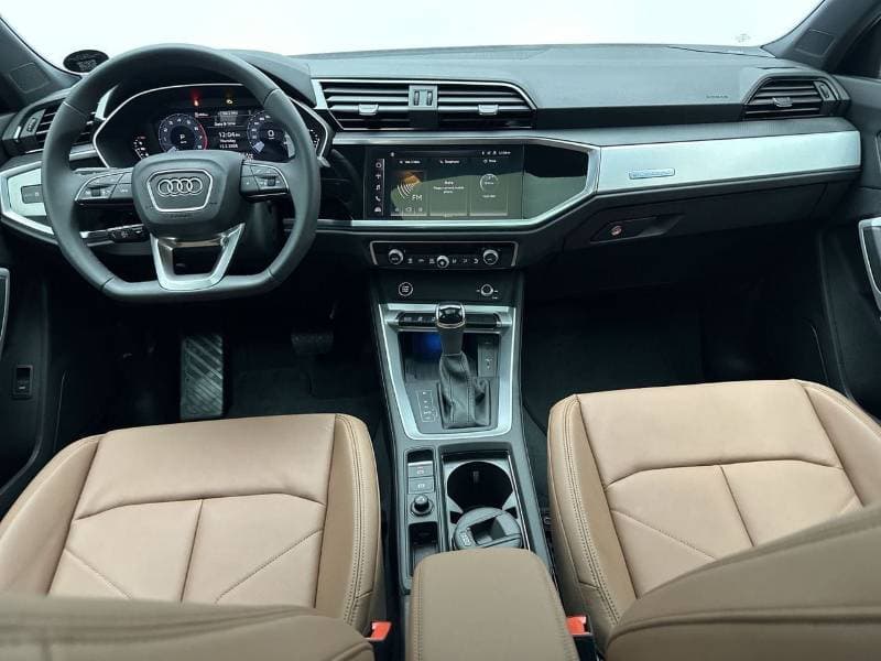 2026 Audi Q3 Sportback 40 TFSI quat 180hp S line thumbnail 8