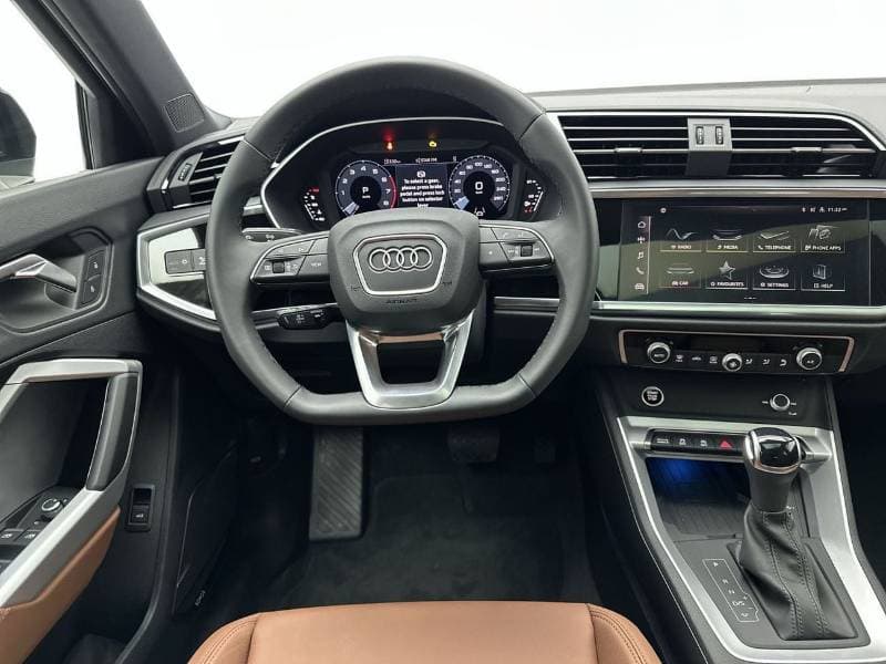 2026 Audi Q3 Sportback 40 TFSI quat 180hp S line thumbnail 4