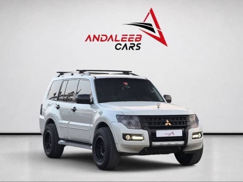 2019 Mitsubishi Pajero GLS H/L PLATINUM thumbnail 3