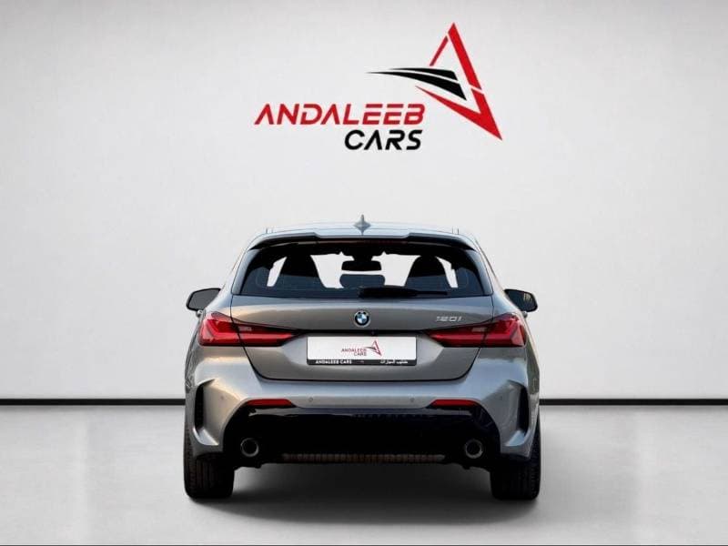2022 BMW 120i M SPORT thumbnail 4