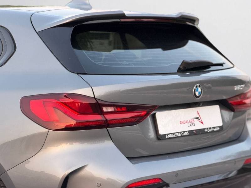 2022 BMW 120i M SPORT thumbnail 6