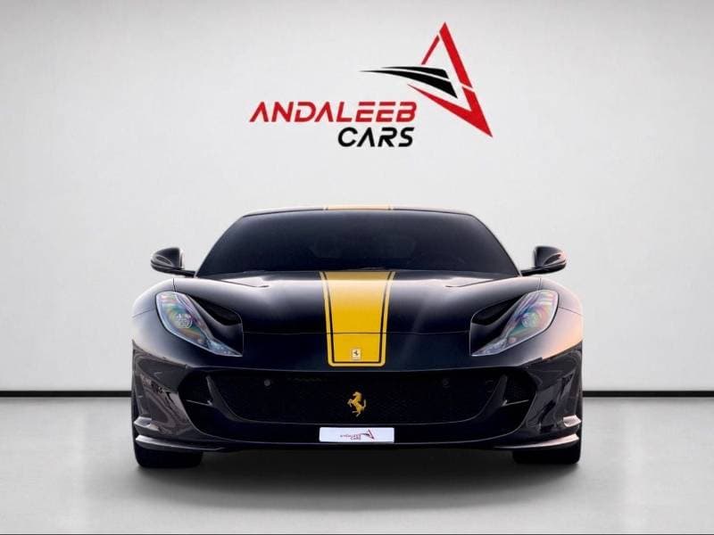 2019 Ferrari 812 SUPERFAST thumbnail 3