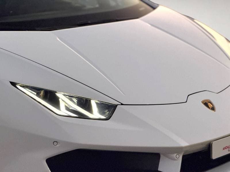 2019 Lamborghini Huracan EVO thumbnail 4