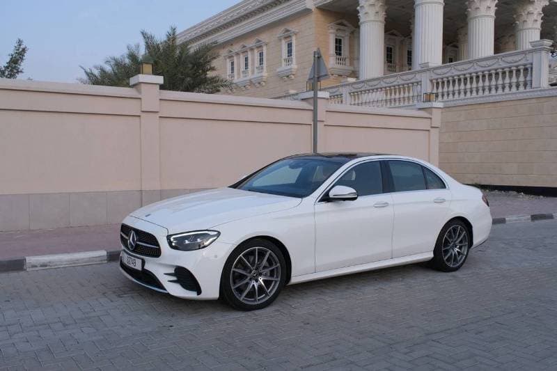 2023 Mercedes Benz 200 thumbnail 2