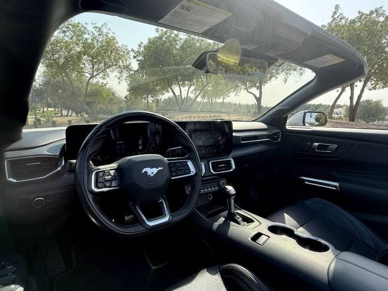 2024 Ford Mustang PREMIUM thumbnail 7