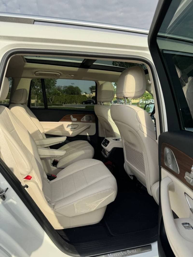 2023 Mercedes Benz GLS450 4MATIC thumbnail 8