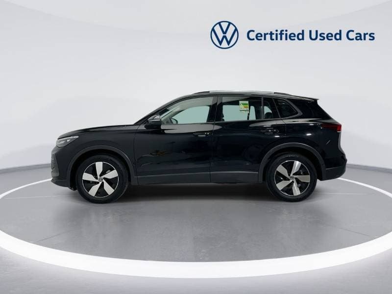 2026 Volkswagen Tiguan LIFE PLUS thumbnail 4