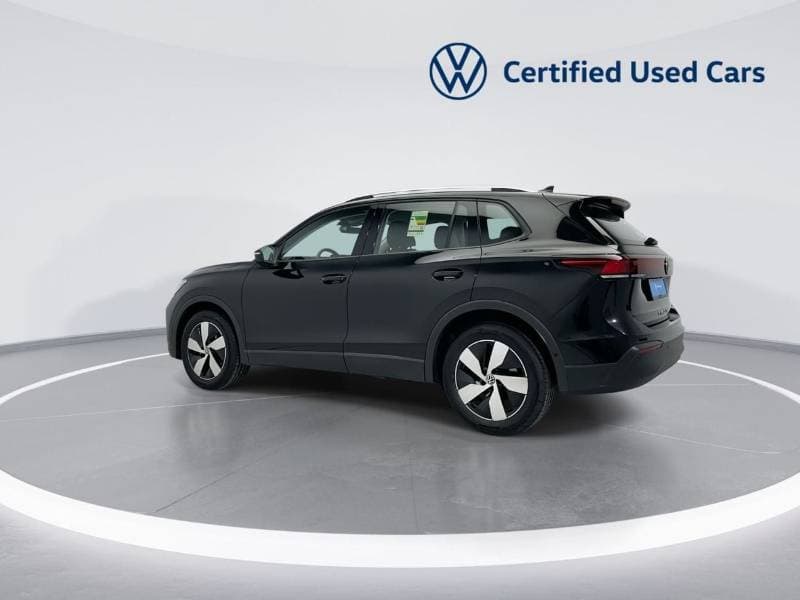 2026 Volkswagen Tiguan LIFE PLUS thumbnail 5