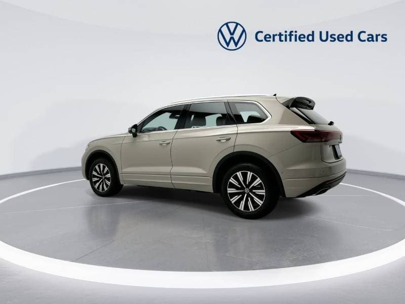 2026 Volkswagen Touareg ELEGANCE thumbnail 5