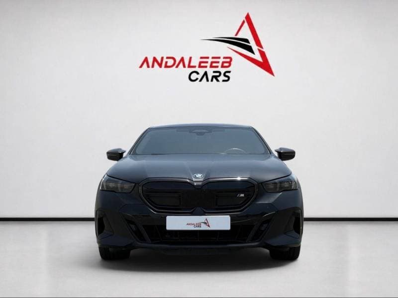 2024 BMW i5 thumbnail 2