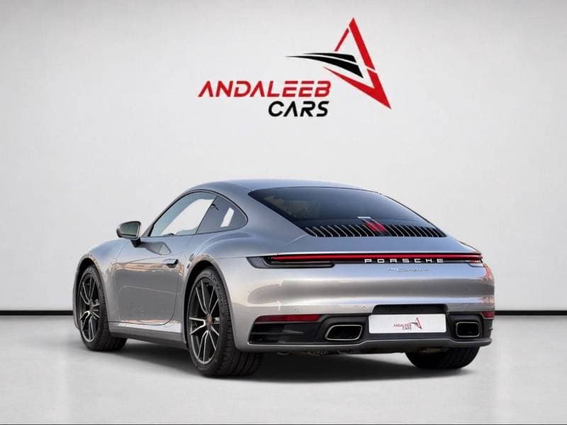 2024 Porsche 911 CARRERA 4 thumbnail 8