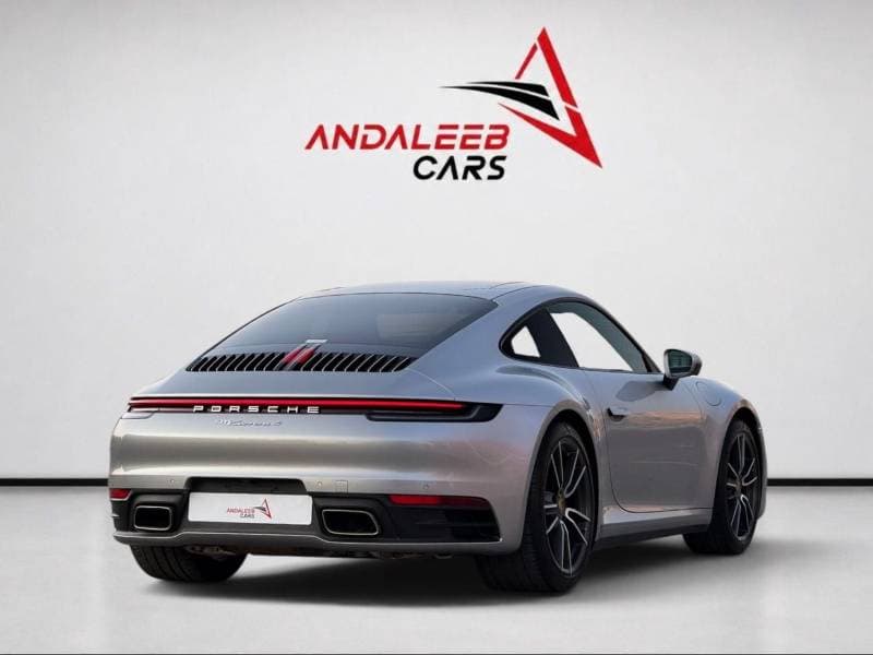 2024 Porsche 911 CARRERA 4 thumbnail 6