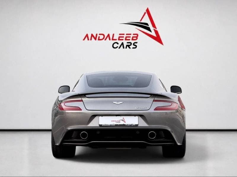 2014 Aston Martin Vanquish STANDARD thumbnail 4