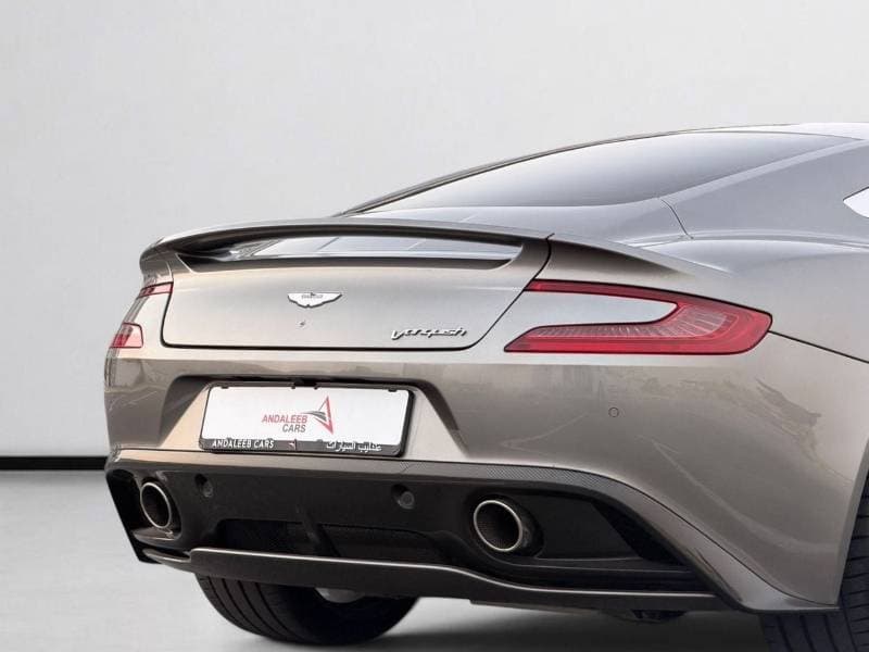 2014 Aston Martin Vanquish STANDARD thumbnail 6