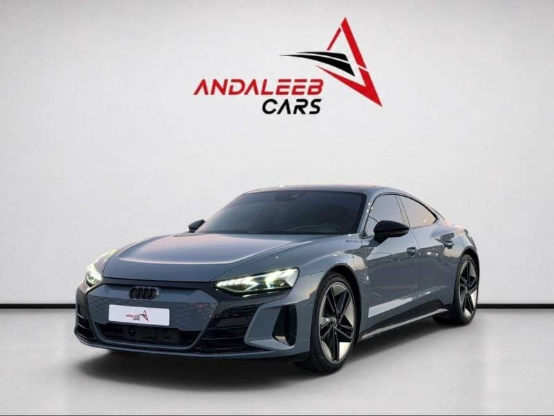 2022 Audi e tron GT RS