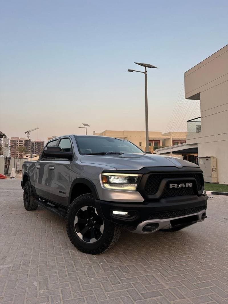 2020 RAM 1500 REBEL thumbnail 3