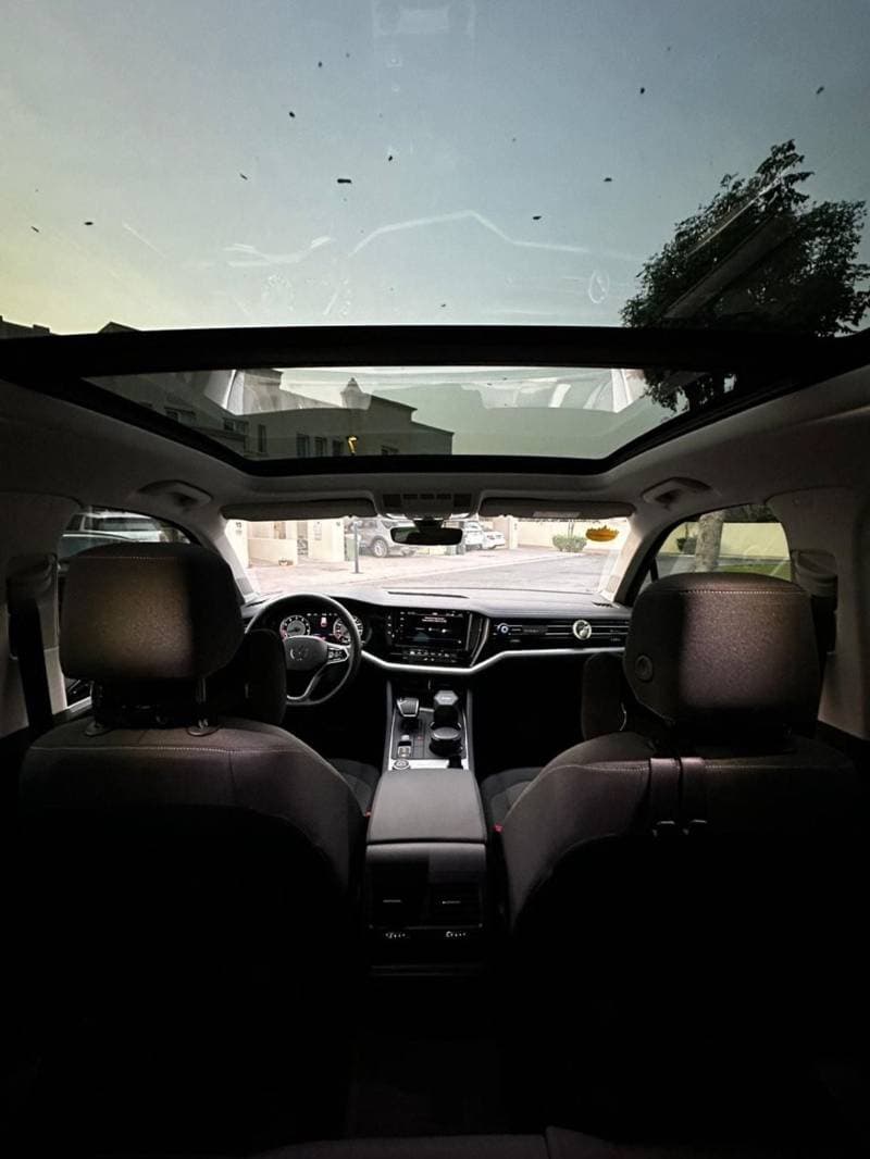 2023 Volkswagen Touareg TRENDLINE thumbnail 4