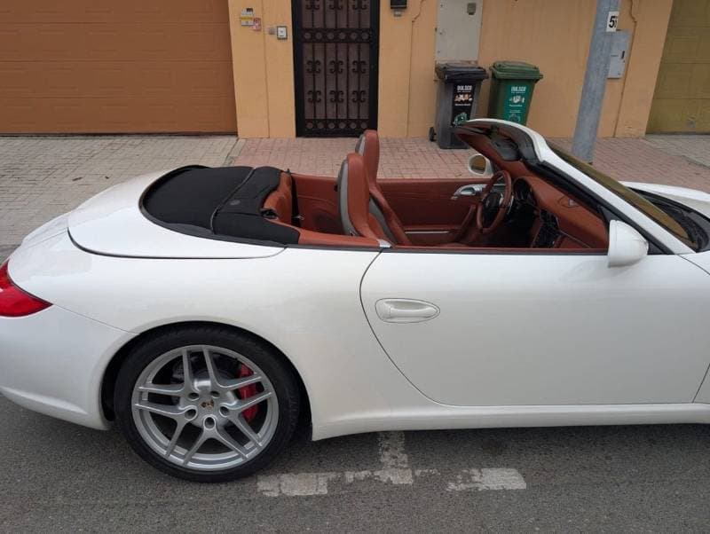 2011 Porsche 911 CARRERA S thumbnail 3
