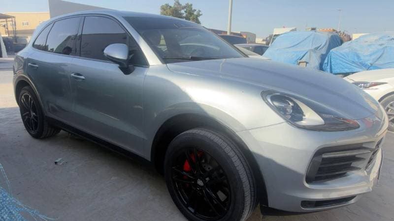 2021 Porsche Cayenne STANDARD thumbnail 4