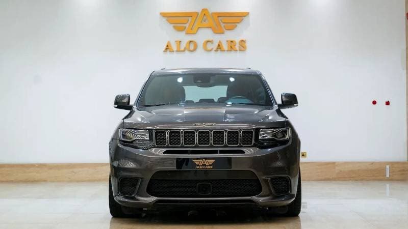 2018 Jeep Grand Cherokee TRACKHAWK thumbnail 2