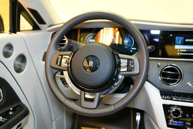 2024 Rolls Royce Spectre STANDARD thumbnail 5