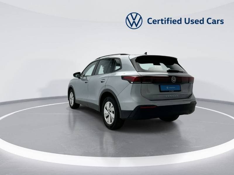 2025 Volkswagen Tiguan LIFE thumbnail 6