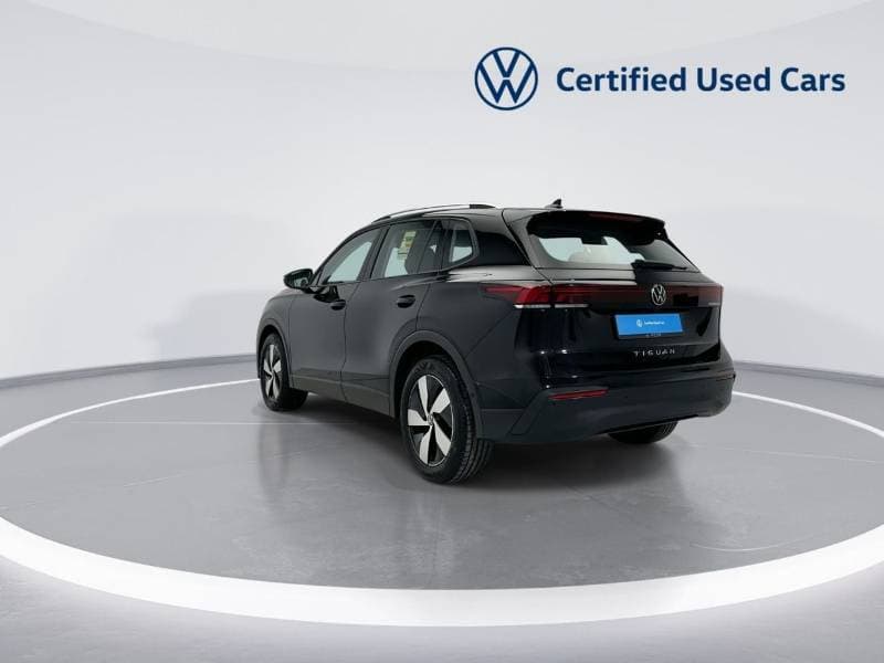 2026 Volkswagen Tiguan LIFE PLUS thumbnail 6