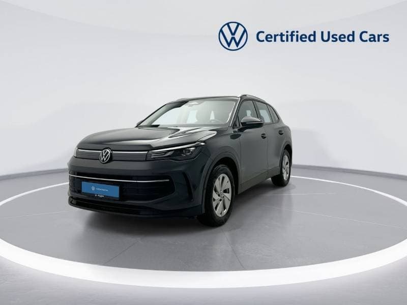 2025 Volkswagen Tiguan LIFE thumbnail 2