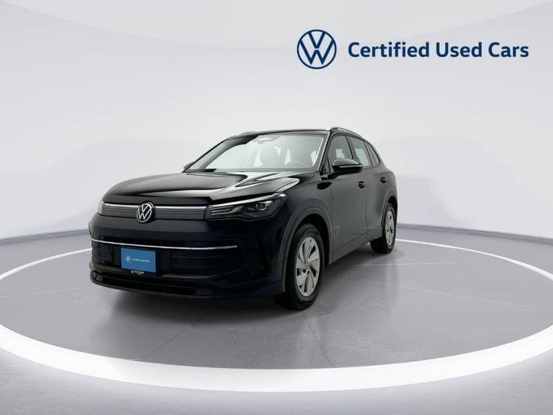 2025 Volkswagen Tiguan LIFE thumbnail 3