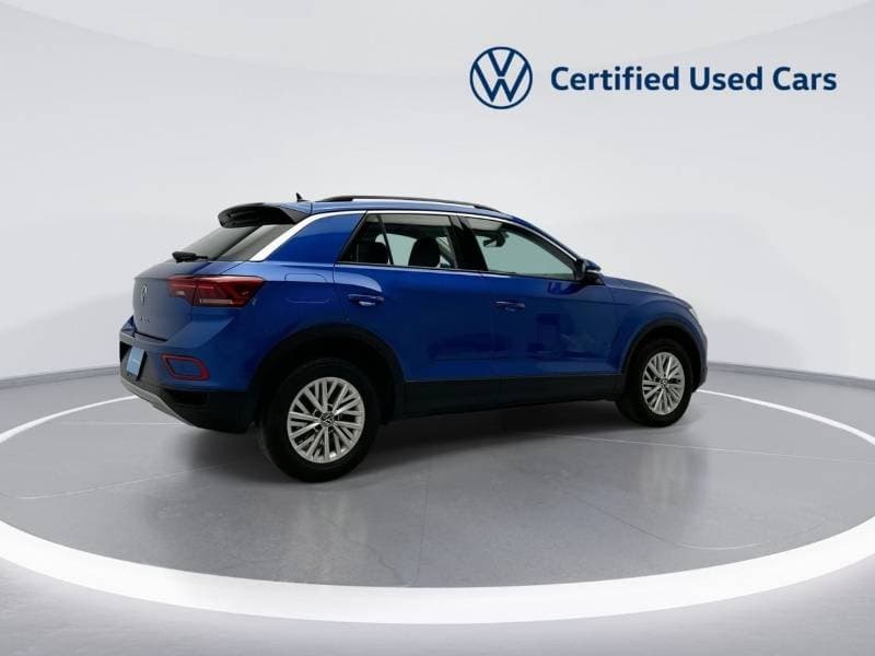 2024 Volkswagen T ROC LIFE thumbnail 8